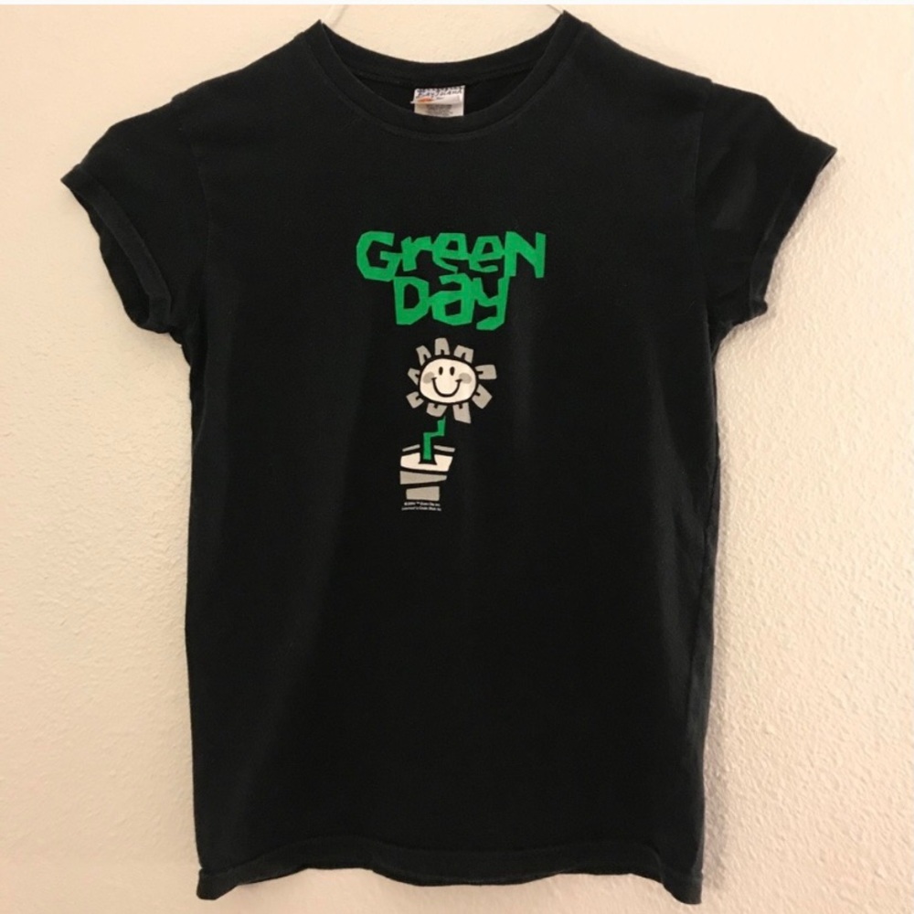ISO!!! this Green Day shirt